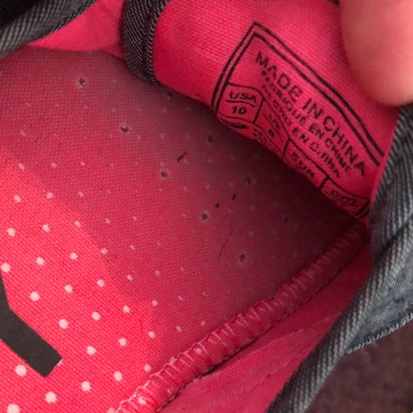 Women’s Roxy Shoes - Picture 5 of 6